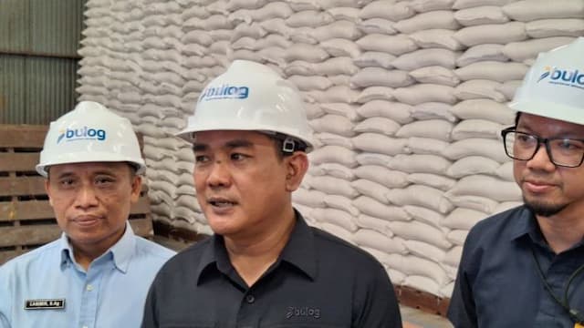 stok_beras_bulog_sumut_61_ribu_ton_aman_hingga_iduladha_2026