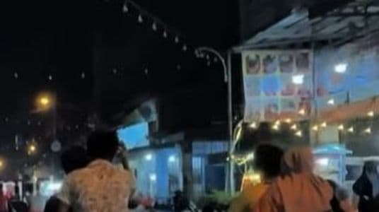 warga_keluhkan_lampu_hias_di_jalan_sutomo_lubuk_pakam_yang_kerap_padam