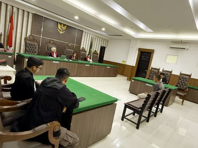 bunuh_istri_saat_live_facebook_agus_divonis_penjara_seumur_hidup