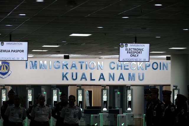 imigrasi_gagalkan_keberangkatan_13_calon_jemaah_haji_di_bandara_kualanamu