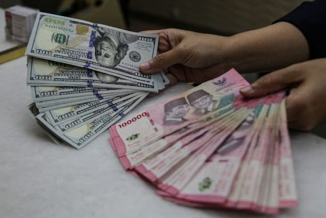 rupiah_melemah_ke_rp17700_per_dolar_as_pada_perdagangan_pagi