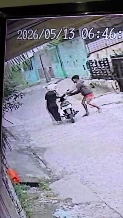 begal_motor_irt_di_medan_area_ditangkap_pelaku_ancam_korban_dengan_besi_tajam
