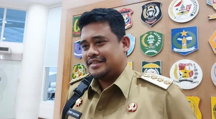 bobby_nasution_respons_aksi_jeka_saragih_perbaiki_jalan_rusak_simalungun
