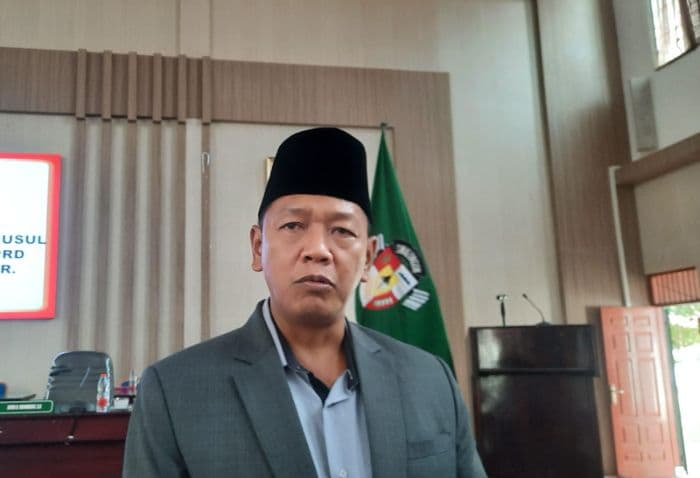 dprd_simalungun_perpanjang_masa_kerja_pansus_pad_dan_pppk