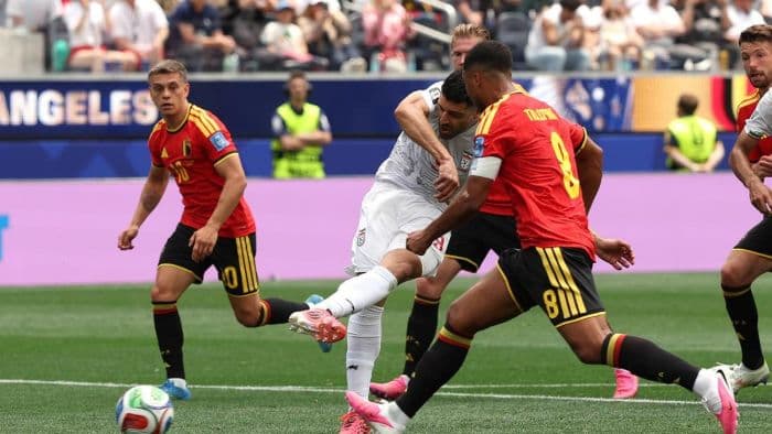 gol_taremi_dianulir_var_belgia_dan_iran_masih_imbang_tanpa_gol_di_babak_pertama