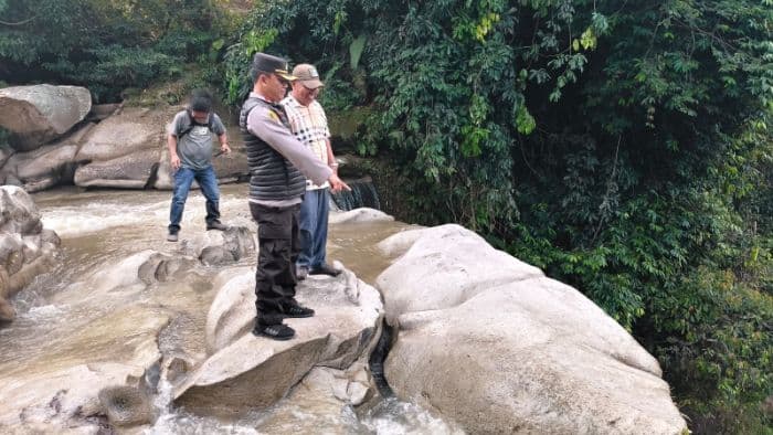 pemuda_yang_hanyut_di_sungai_kapasuk_simalungun_belum_ditemukan