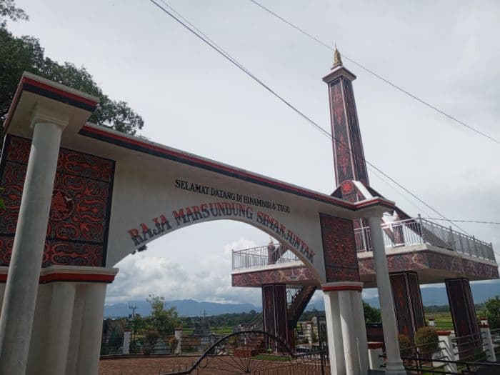 tugu_op_marsundung_simanjuntak_rampung_peresmian_dihadiri_marga_simanjuntak_sedunia_november_2026