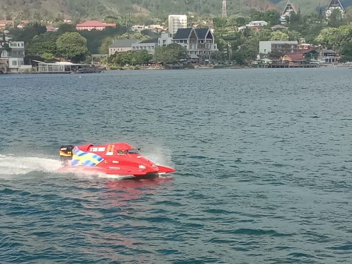 ias_pastikan_hari_pertama_pertandingan_f1h2o_berjalan_baik