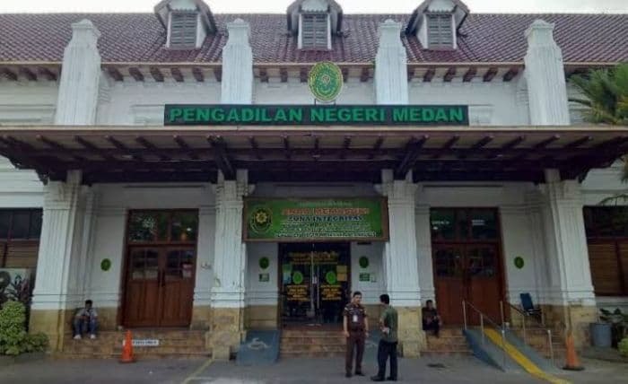 mantan_pangulu_di_simalungun_mulai_diadili_di_pn_medan_ini_susunan_majelis_hakimnya