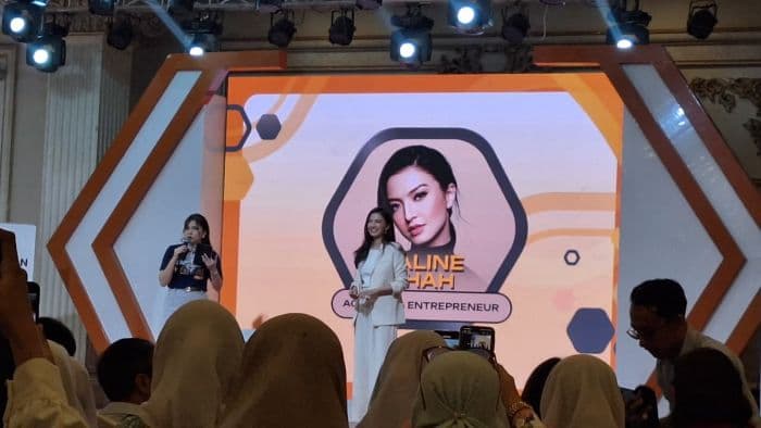 raline_shah_bahagia_itu_bukan_flexing_tapi_mandiri_dan_tenang