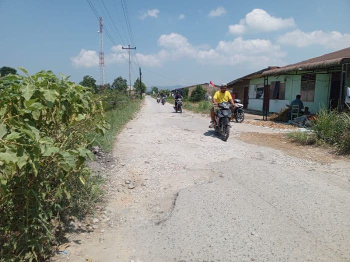 jalan_patane_iv_porsea_rusak_parah_perbaikan_ditampung_dalam_papbd_toba_2026