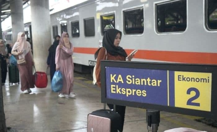 ka_siantar_ekspres_siapkan_5088_kursi_selama_libur_maulid_nabi_muhammad