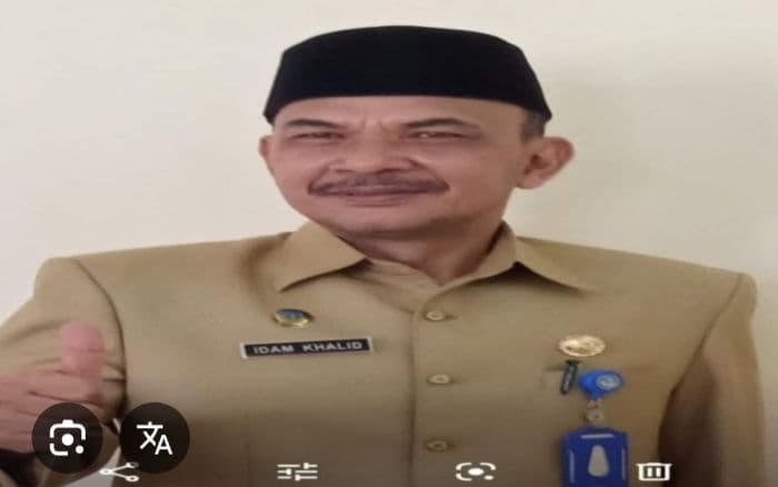 kadis_pendidikan_tebing_tinggi_diperiksa_kejati_sumut_soal_pengadaan_smart_board_rp142_miliar
