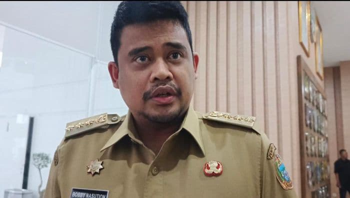 soal_pencopotan_puji_latuperissa_sebagai_sekdis_koperasi_begini_respons_gubernur_bobby_nasution