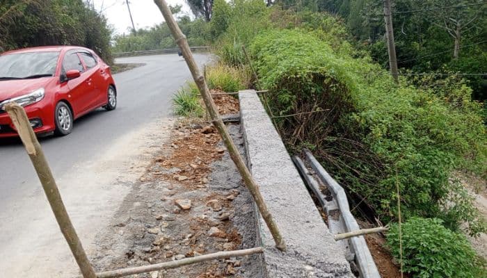 _cegah_jalan_putus_longsor_di_jalinsum_jangga_dolok_toba_diperbaiki_