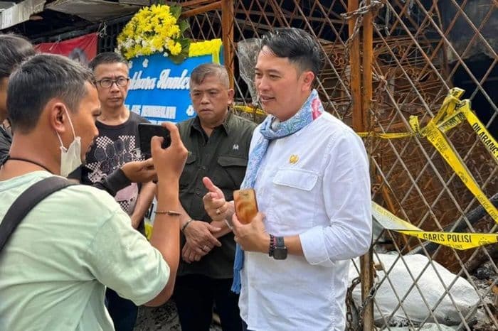 dapat_dukungan_wali_kota_new_york_dprd_dki_minta_rencana_obligasi_daerah_ditinjau_ulang_