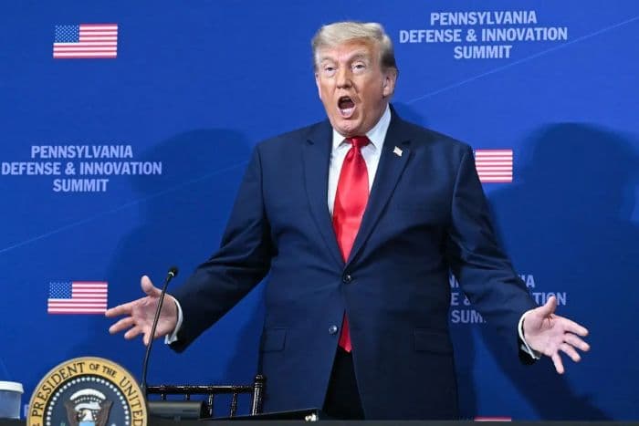 donald_trump_deportasi_25000_orang_dari_as