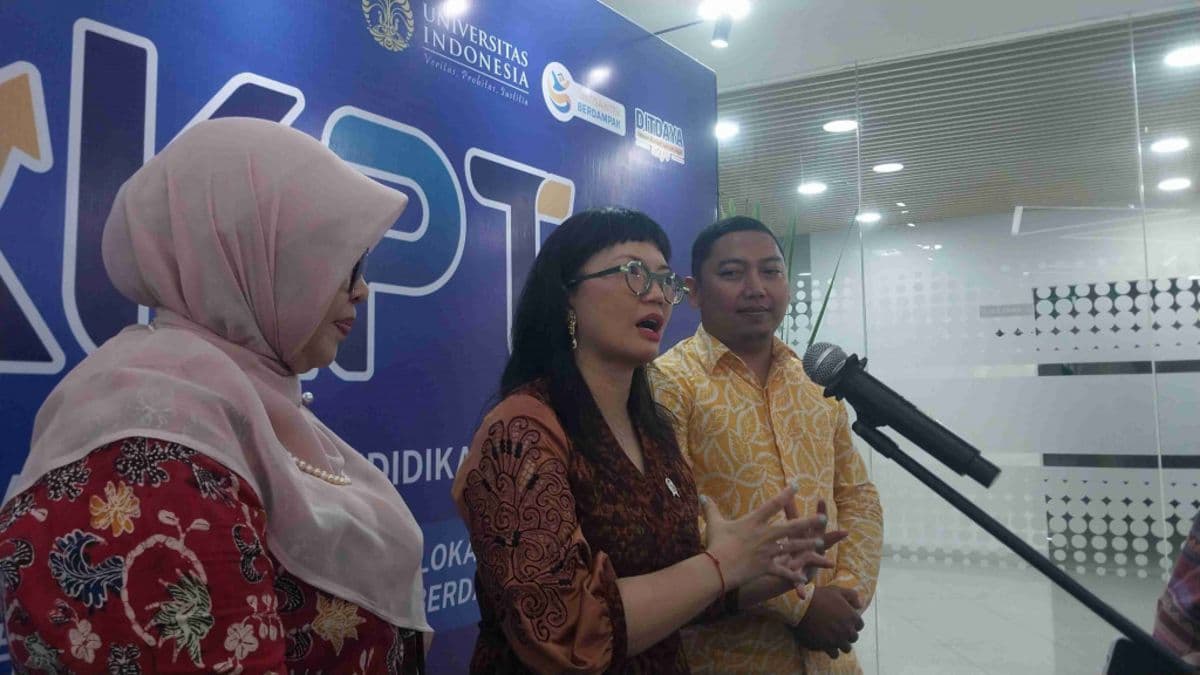 ptn_gratis_masih_dibahas_stella_christie_tekankan_keseimbangan_biaya_dan_mutu_