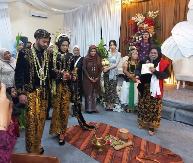 akulturasi_budaya_jawaindia_di_medan_harmoni_yang_merayakan_perbedaan