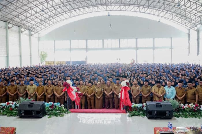 2297_pegawai_pppk_paruh_waktu_di_labuhanbatu_terima_sk