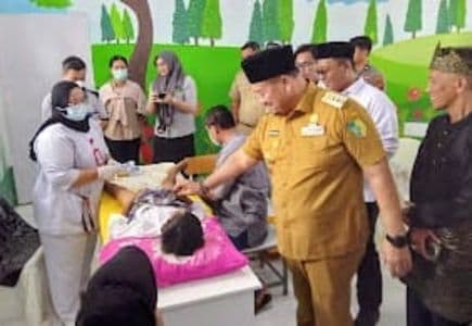 40_anak_ikuti_khitanan_massal_agpai_batu_bara