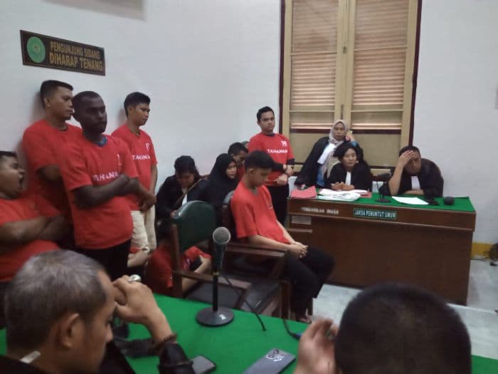 paman_dari_balita_yang_tewas_dianiaya_ayah_tirinya_divonis_9_bulan_penjara