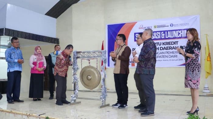pemkab_dairi_launching_kartu_kredit_pemerintah_daerah_transaksi_jadi_mudah