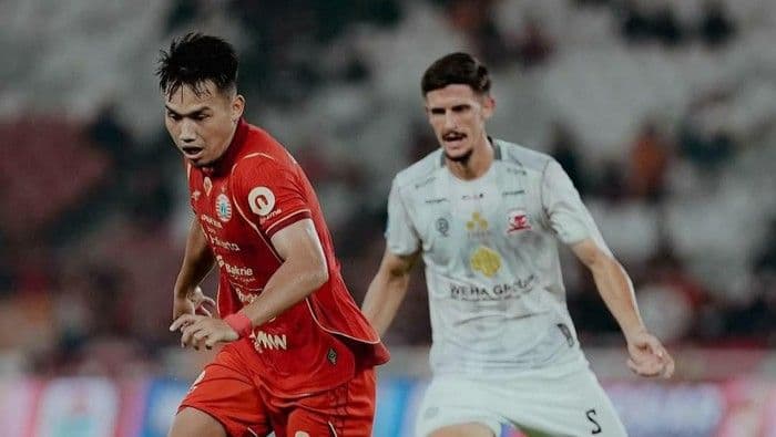 hasil_super_league_dua_gol_penalti_bawa_persija_unggul_atas_madura_united