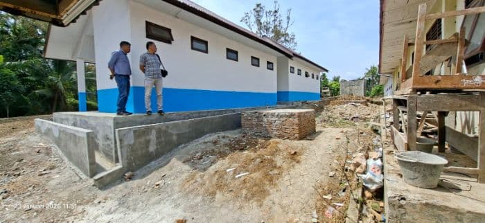 proyek_revitalisasi_smpn_2_tigalingga_rp23_miliar_diduga_direkayasa_pekerjaan_belum_rampung
