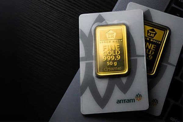 harga_emas_antam_naik_ke_rp3028_juta_per_gram