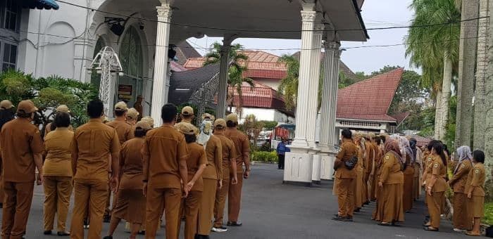 selama_ramadan_pemko_pematangsiantar_sesuaikan_jam_kerja_asn