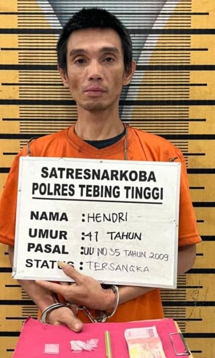 buruh_harian_di_tebing_tinggi_ditangkap_bersama_152_gram_sabu