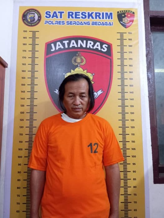 jurtul_togel_di_sergai_ditangkap_di_warung_tuak_polisi_buru_bandar_besar