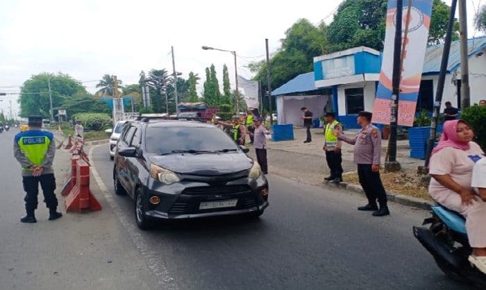 operasi_ketupat_toba_2026_polisi_deli_serdang_intensifkan_pengaturan_lalu_lintas_di_jalinsum