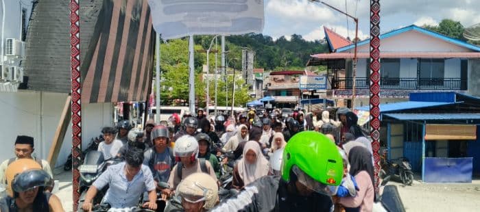 penyeberangan_ke_tomok_membludak_ksopp_tegur_kapal_kelebihan_muatan