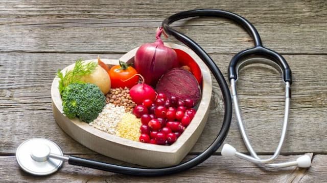 tips_agar_pola_makan_sehat_tetap_terjaga_setelah_puasa