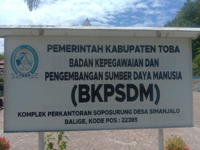 besok_delapan_pejabat_pimpinan_tinggi_pratama_pemkab_toba_uji_kompetensi