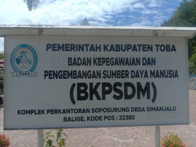 besok_delapan_pejabat_pimpinan_tinggi_pratama_pemkab_toba_uji_kompetensi