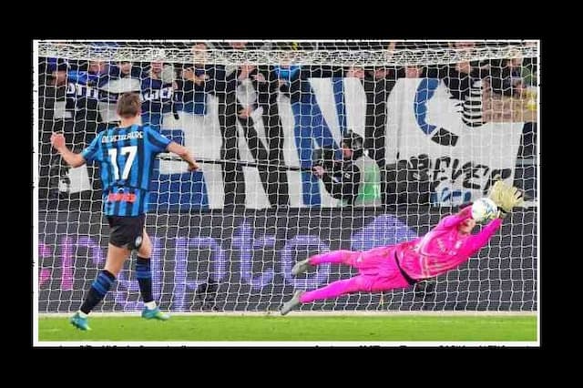edoardo_motta_kiper_21_tahun_yang_jadi_pahlawan_lazio_usai_tepis_empat_penalti