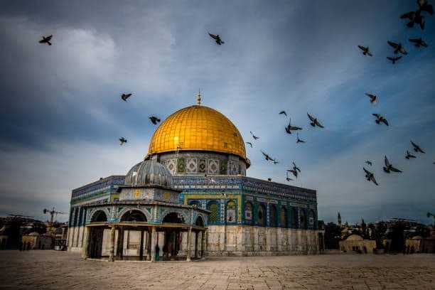 israel_kibarkan_bendera_di_masjid_alaqsa