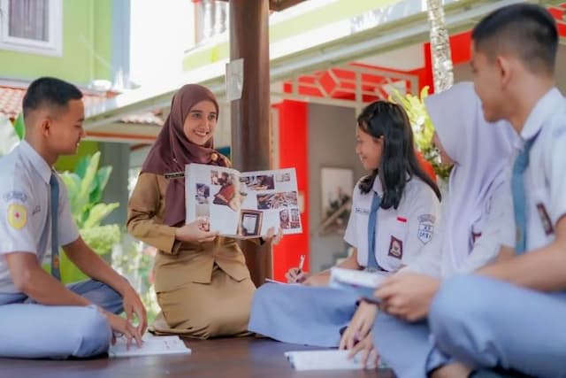kemendikdasmen_luncurkan_penjaringan_data_guru_belum_bersertifikat_untuk_percepatan_ppg_2026
