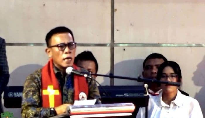 masinton_minta_maaf_di_paskah_tapteng_akui_lambat_tangani_korban_bencana