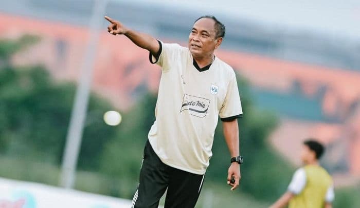 terima_tawaran_psis_semarang_kas_hartadi_tinggalkan_psms_u19_
