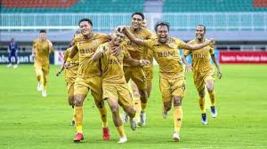 bhayangkara_hancurkan_psbs_biak_60_di_super_league_2026_sulistyawan_cetak_hattrick