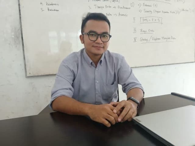 bi_rate_naik_jadi_525_persen_apa_dampaknya_ke_ekonomi_siantarsimalungun