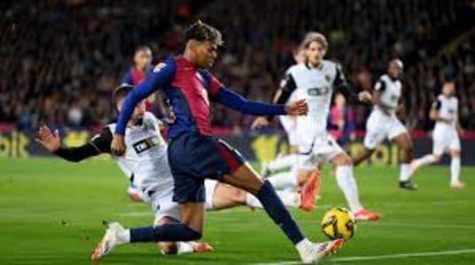 prediksi_valencia_vs_barcelona_24_mei_2026_head_to_head_line_up_dan_prediksi_skor