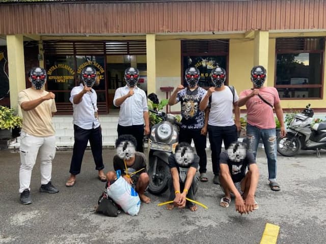 satreskrim_polres_toba_tangkap_3_pelaku_pencurian_motor_kurir_paket