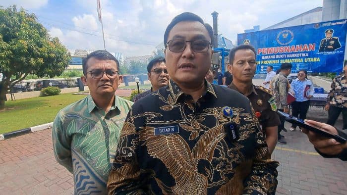 bnnp_sumut_tangkap_pengusaha_thm_rantauprapat_saat_liburan_di_bandung