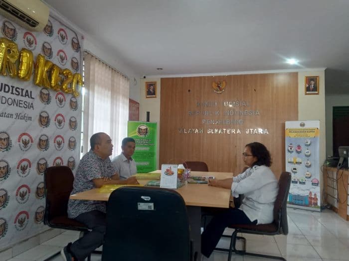 enam_hakim_ptun_dan_pttun_medan_dilaporkan_ke_komisi_yudisial_diduga_langgar_kode_etik