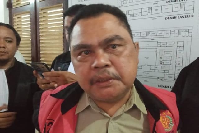 inkrah_mantan_kadishub_pematangsiantar_julham_situmorang_dieksekusi_jaksa_dalam_kasus_pungli_parkir